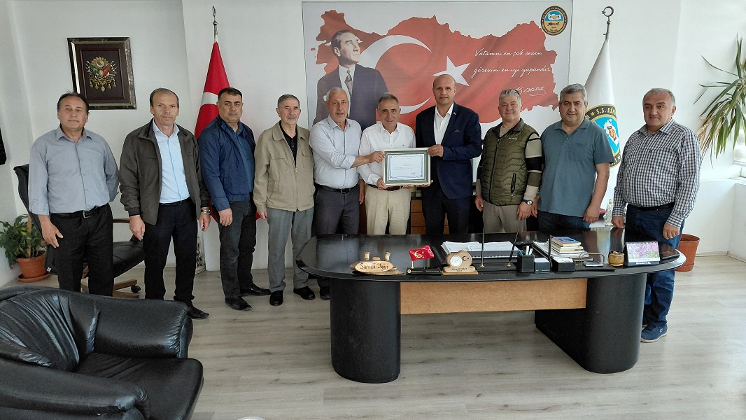 Kaymakamımız Haluk ŞİMŞEK, S.S. Esnaf ve Sanatkârlar Kredi ve Kefalet Kooperatifini Ziyaret Etti